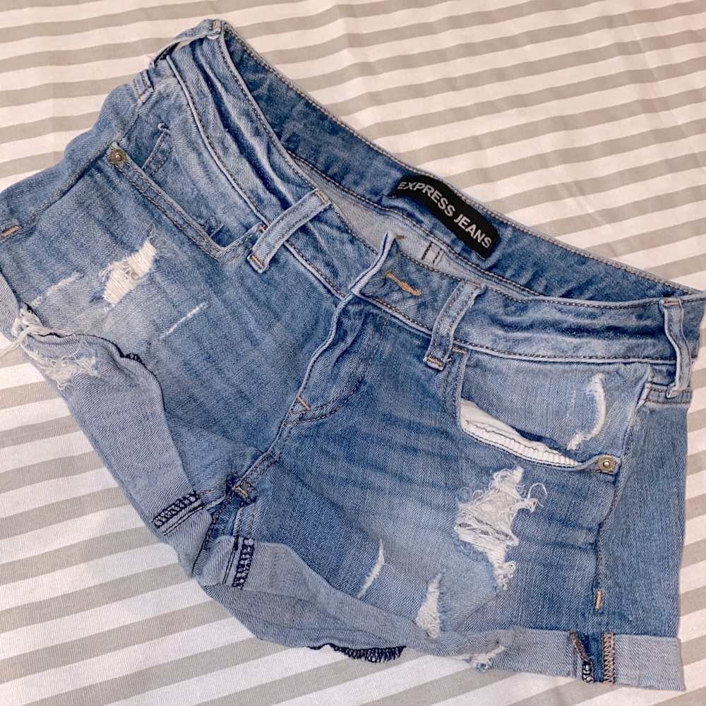 Express Jean shorts size 2